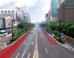 �����н��·��·